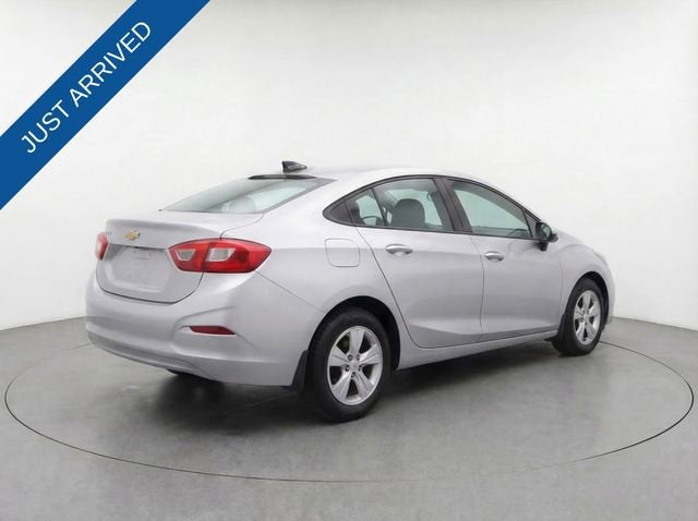 2017 Chevrolet Cruze LS