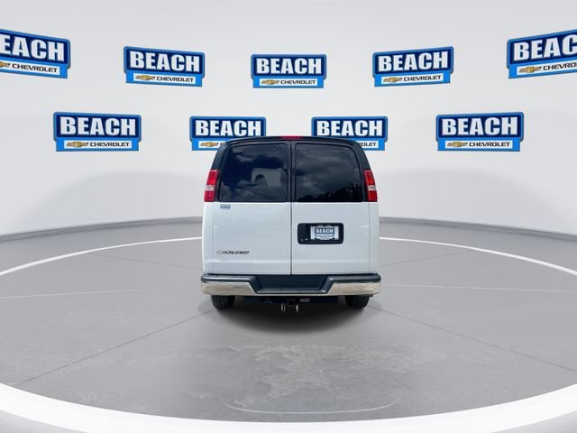 2019 Chevrolet Express Passenger 3500 LT