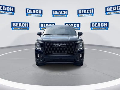 2023 GMC Yukon XL SLE