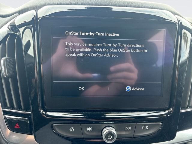 2022 Chevrolet Traverse LT Cloth