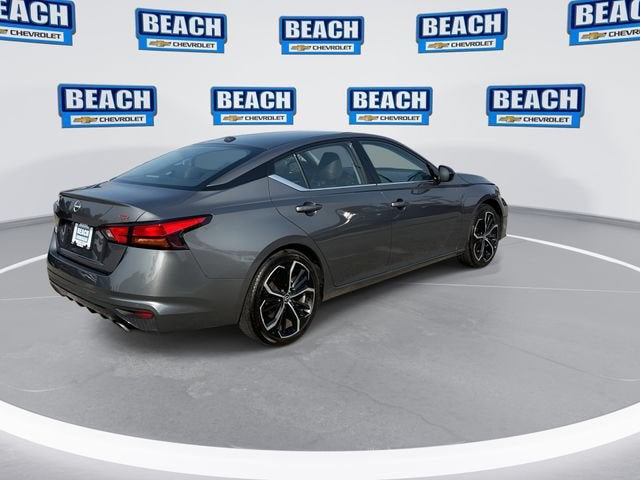 2025 Nissan Altima SR