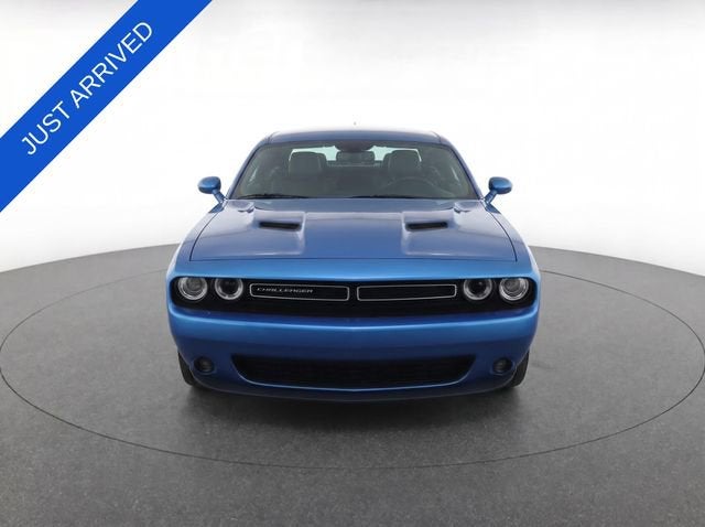 2015 Dodge Challenger SXT Plus