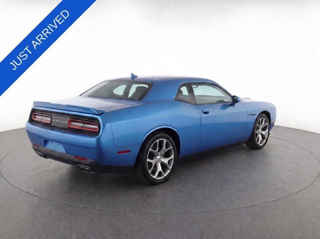 2015 Dodge Challenger SXT Plus