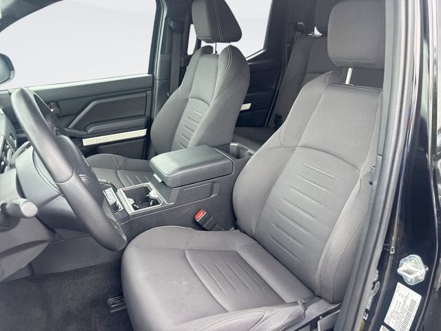 2024 Toyota Tacoma 4WD SR5