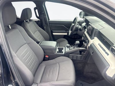 2024 Toyota Tacoma 4WD SR5