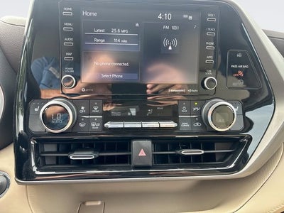 2022 Toyota Highlander XLE
