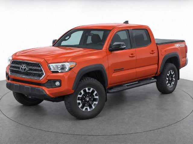 2016 Toyota Tacoma SR
