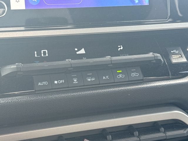 2025 Toyota Tundra 4WD SR