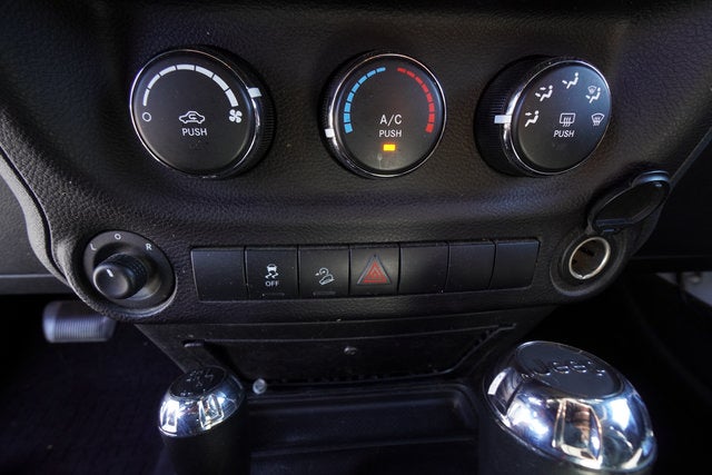 2015 Jeep Wrangler Willys Wheeler