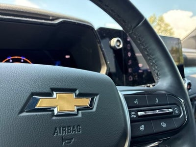 2025 Chevrolet Colorado WT/LT