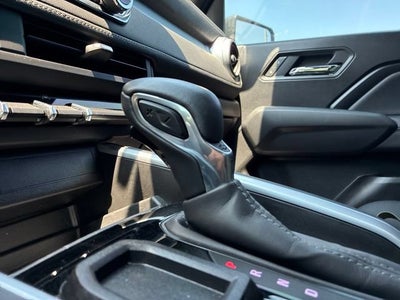 2025 Chevrolet Colorado WT/LT