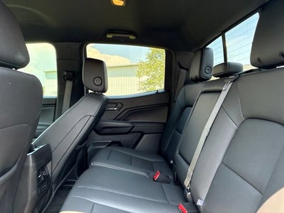 2025 Chevrolet Colorado WT/LT