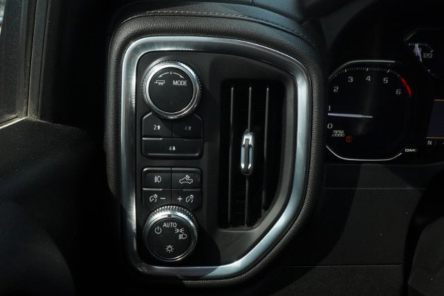2022 GMC Sierra 3500 HD Chassis Cab SLE