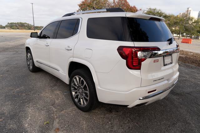 2022 GMC Acadia Denali
