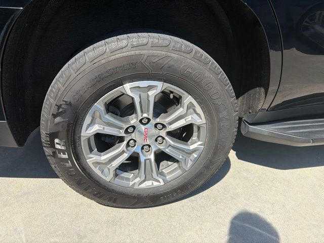 2021 GMC Yukon SLE