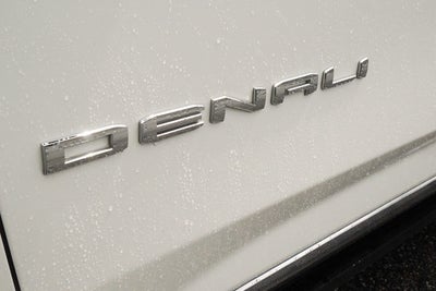 2025 GMC Yukon Denali Ultimate