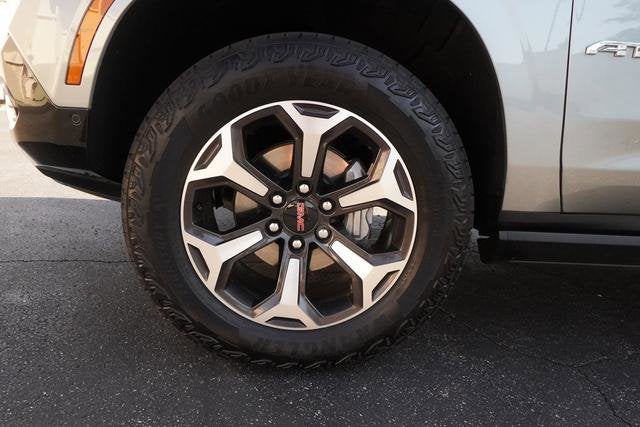 2025 GMC Yukon AT4 Ultimate