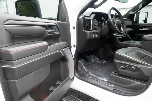 2025 GMC Sierra 2500 HD AT4X