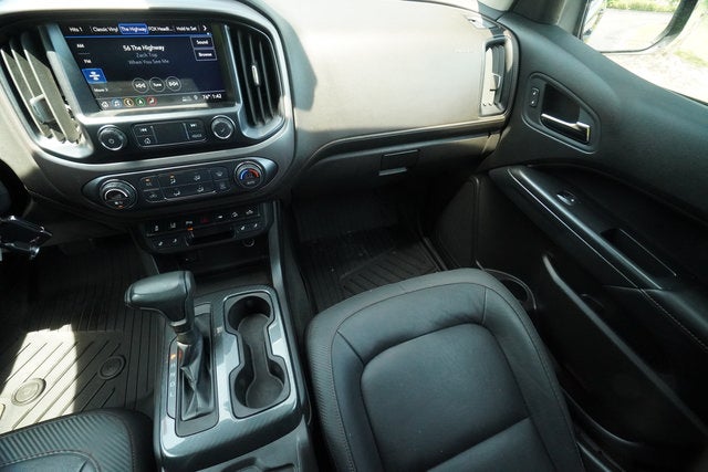 2021 GMC Canyon 4WD AT4 w/Leather