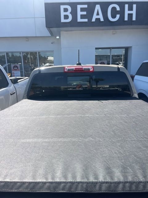 2022 GMC Canyon AT4 - Leather