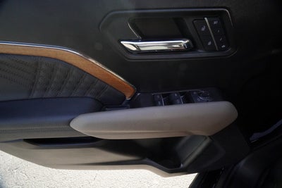 2024 GMC Canyon Denali
