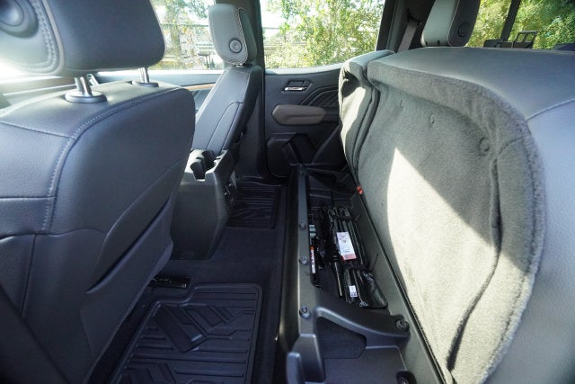 2024 GMC Canyon Denali
