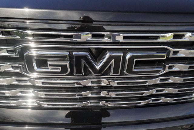 2024 GMC Canyon Denali