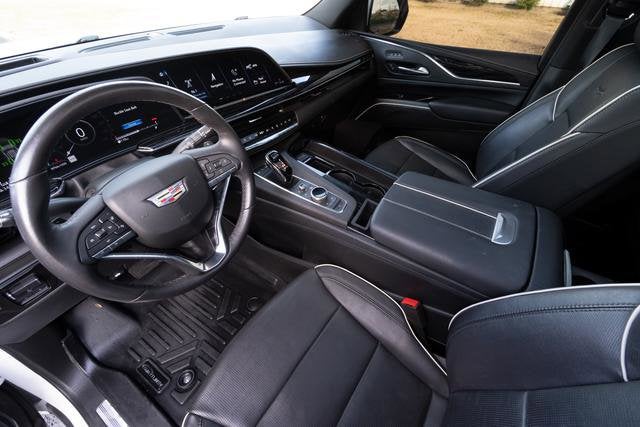 2023 Cadillac Escalade Sport