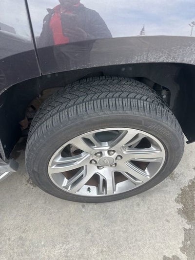 2016 Cadillac Escalade Luxury Collection