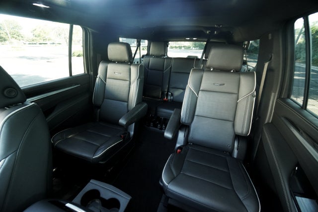 2025 Cadillac Escalade ESV Sport