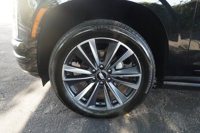 2025 Cadillac Escalade ESV Sport