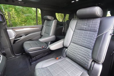 2025 Cadillac Escalade ESV Sport Platinum