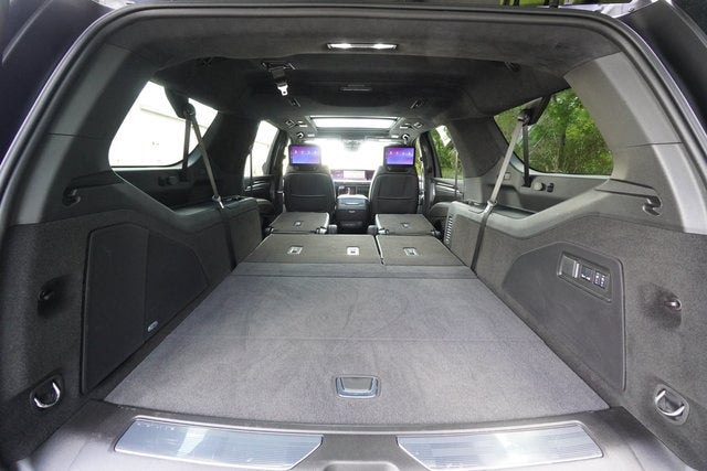 2025 Cadillac Escalade ESV Sport Platinum
