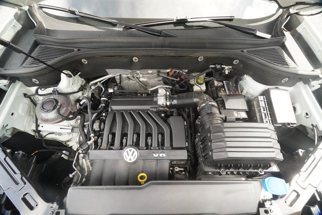 2022 Volkswagen Atlas 3.6L V6 SE w/Technology