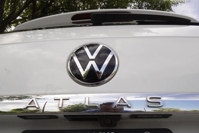 2022 Volkswagen Atlas 3.6L V6 SE w/Technology