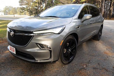 2024 Buick Enclave Essence