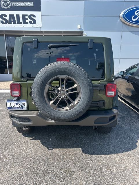 2016 Jeep Wrangler Unlimited Sahara
