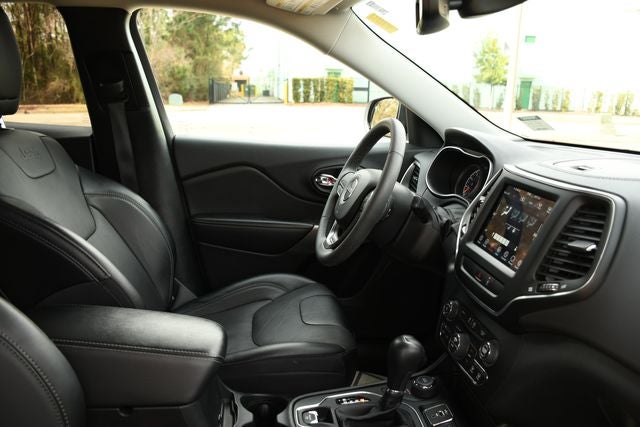 2022 Jeep Cherokee Latitude Lux