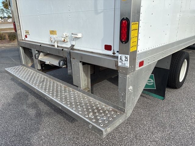 2021 Ford E-350SD Base Cutaway