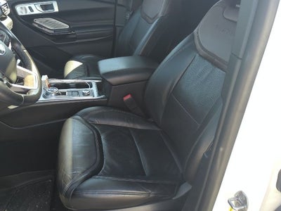 2022 Ford Explorer Platinum