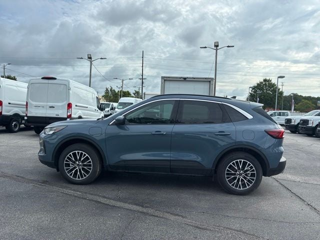2024 Ford Escape Plug-In Hybrid Base