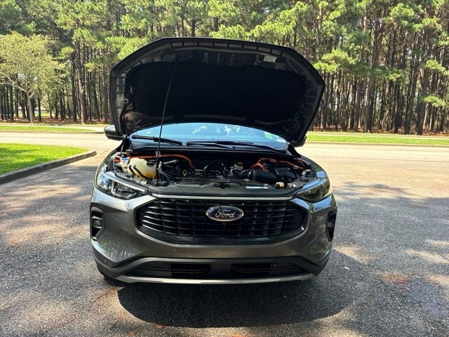2025 Ford Escape Plug-In Hybrid Base
