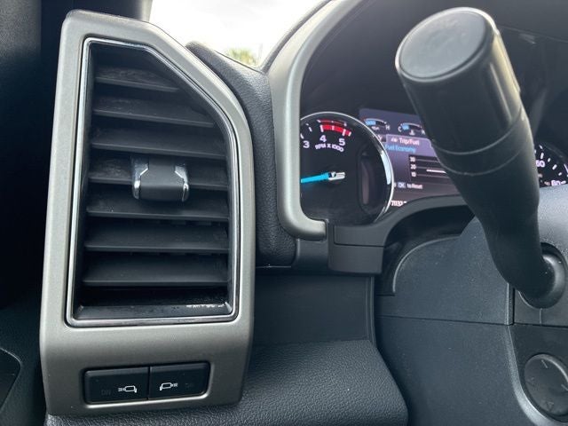 2022 Ford F-350SD Lariat