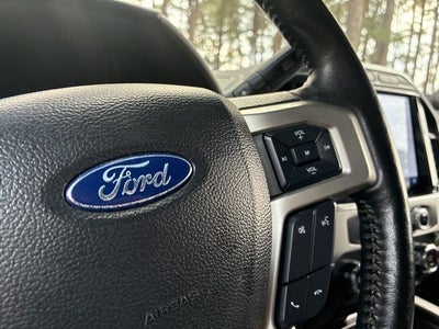 2022 Ford F-350SD Lariat DRW