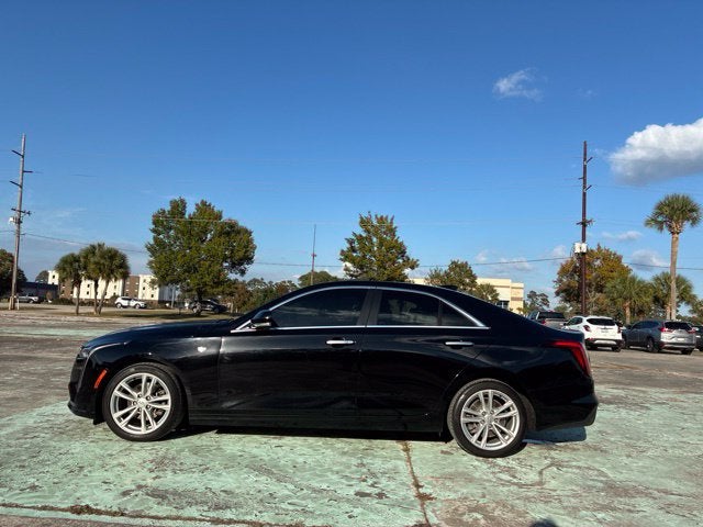 2023 Cadillac CT4 Luxury