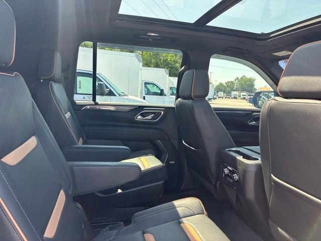 2023 GMC Yukon XL AT4