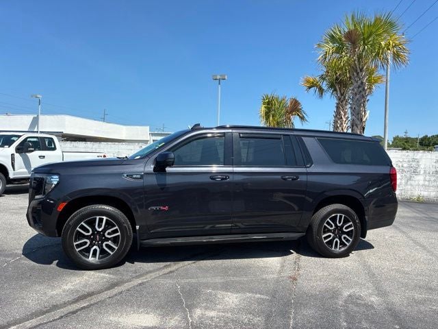 2023 GMC Yukon XL AT4