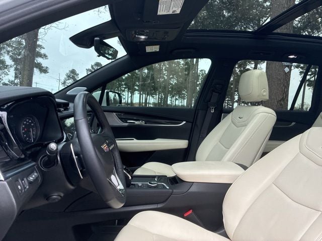 2025 Cadillac XT6 Sport