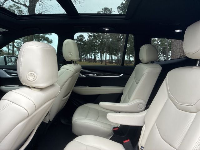 2025 Cadillac XT6 Sport