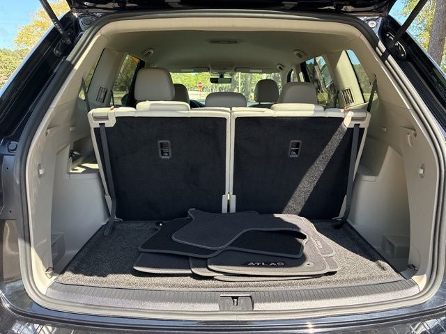 2023 Volkswagen Atlas 2.0T SE